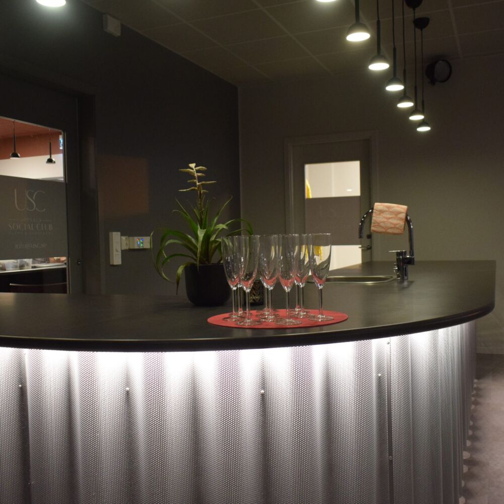 usc-bar-lounge-scaled