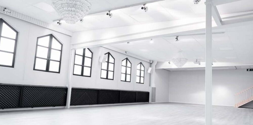 arken-stora-salen-1500x722-1-1030x496-2-1024x493